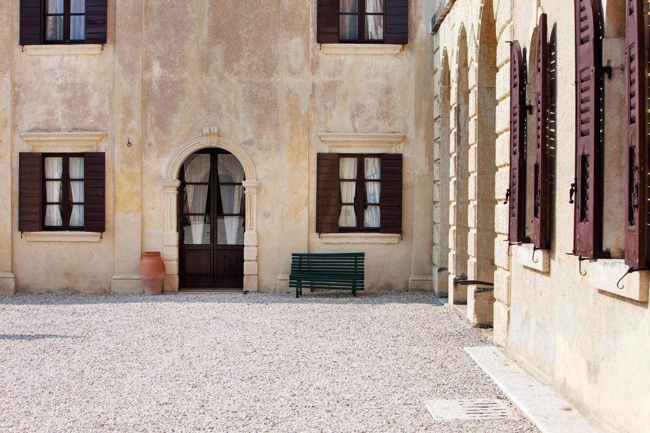 Hotel Villa Giona San Pietro in Cariano Exterior photo