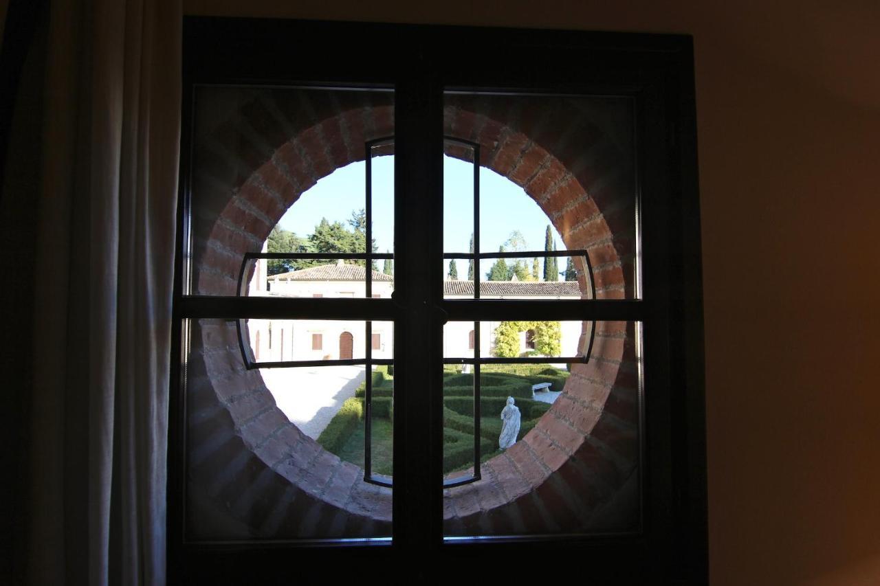 Hotel Villa Giona San Pietro in Cariano Exterior photo